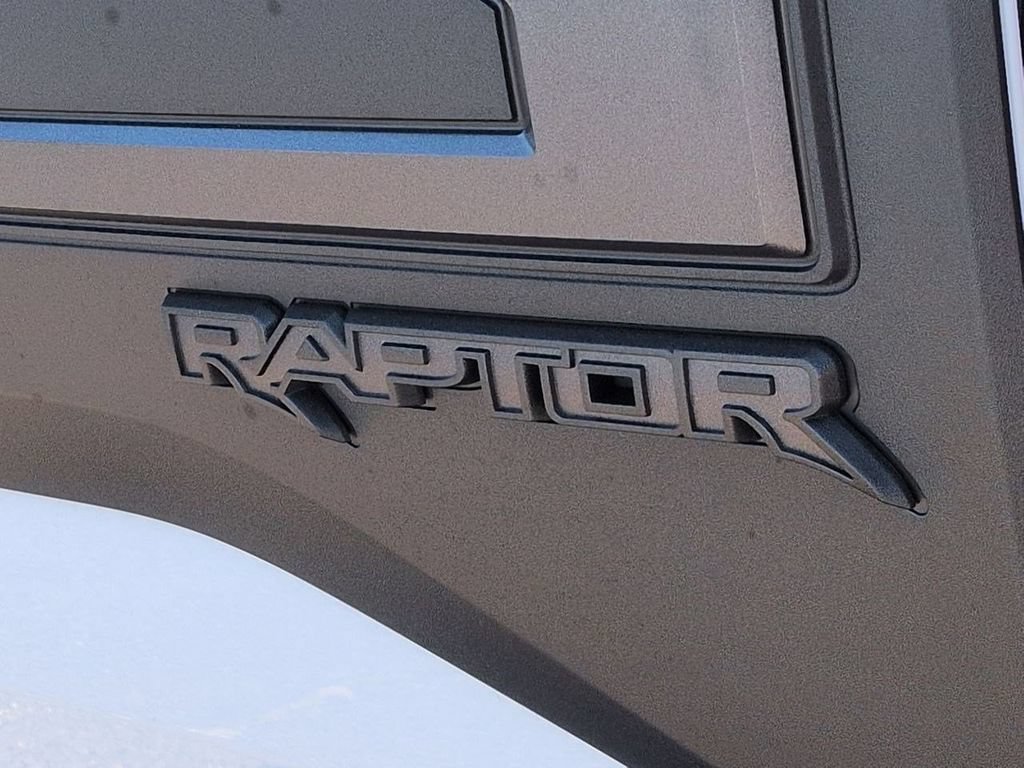 Certified 2019 Ford F150 Raptor w/ Equipment Group 802A Luxury AWD/4WD image 28