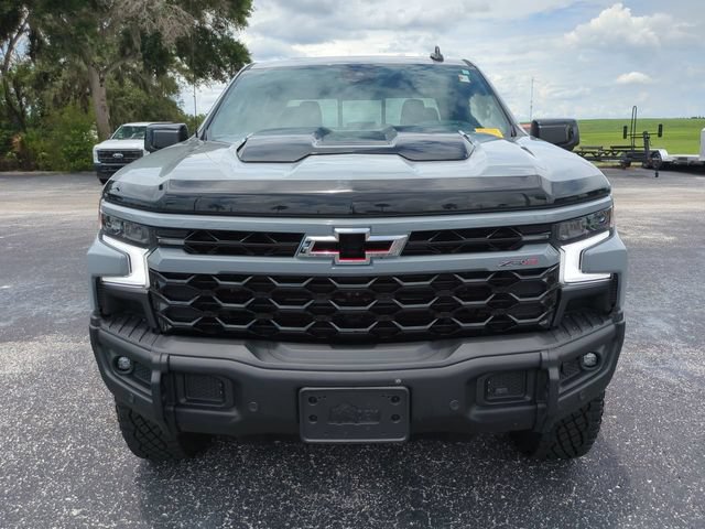 Used 2025 Chevrolet Silverado 1500 ZR2 w/ ZR2 Bison Edition AWD/4WD image 3