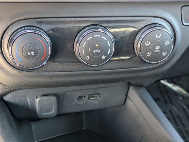 Used 2025 Chevrolet Trax LS FWD image 18