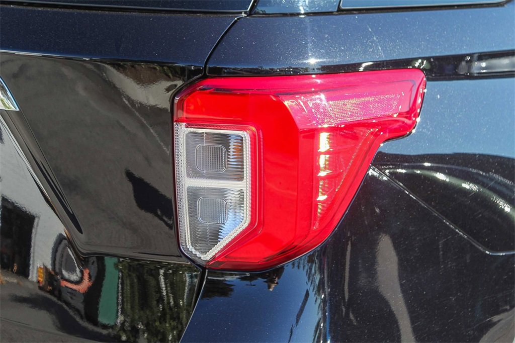 Certified 2023 Ford Explorer XLT w/ Equipment Group 202A image 12