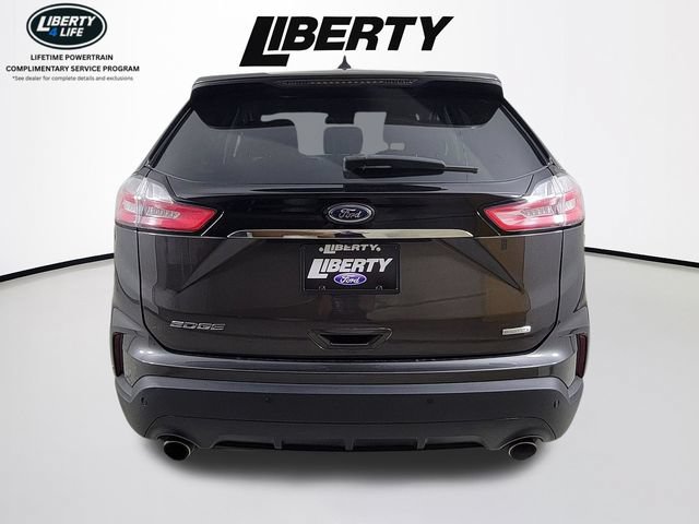 Certified 2020 Ford Edge SE FWD image 5