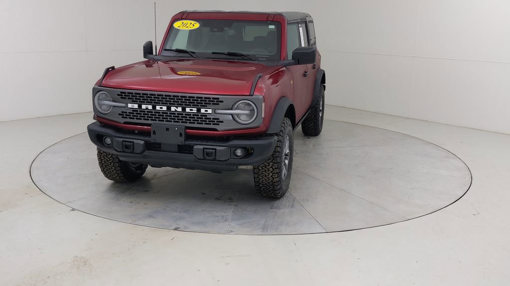 Certified 2025 Ford Bronco Badlands AWD/4WD image 9