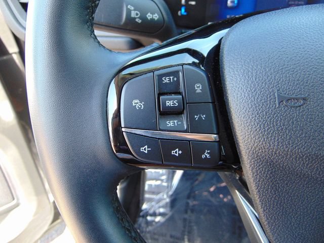 Certified 2026 Ford Escape SE FWD image 18