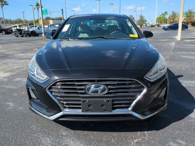Used 2019 Hyundai Sonata SE w/ Winter Weather Package FWD image 3