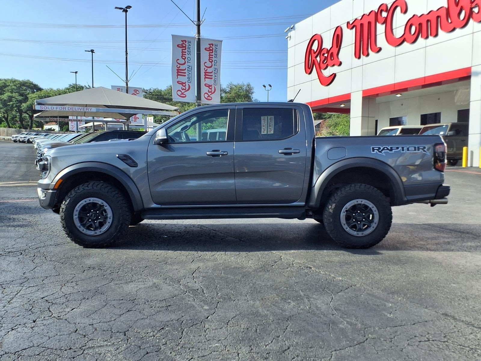 Certified 2025 Ford Ranger Raptor AWD/4WD image 9