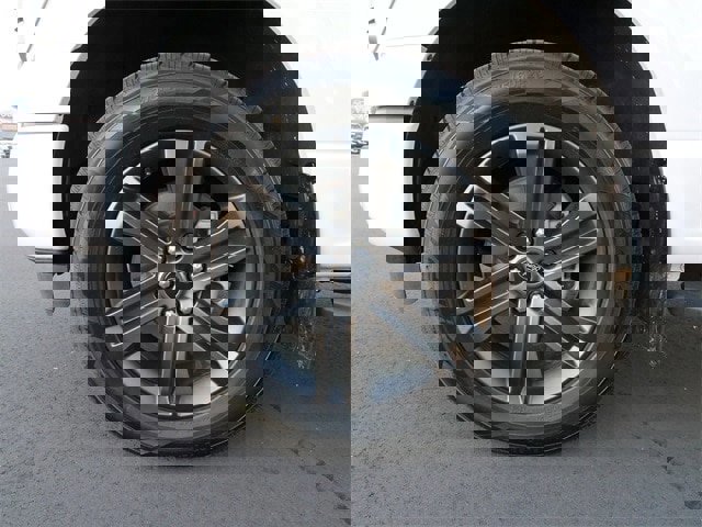 Certified 2022 Ford F150 XLT w/ Equipment Group 302A High image 14