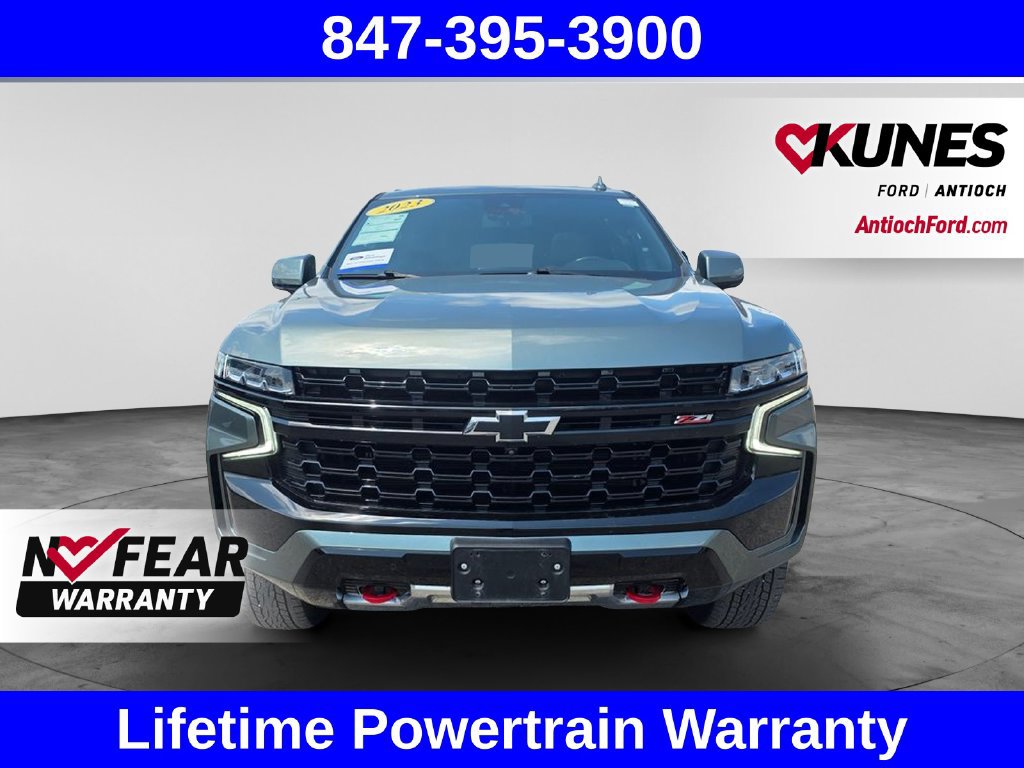 Used 2023 Chevrolet Tahoe Z71 w/ Luxury Package AWD/4WD image 2