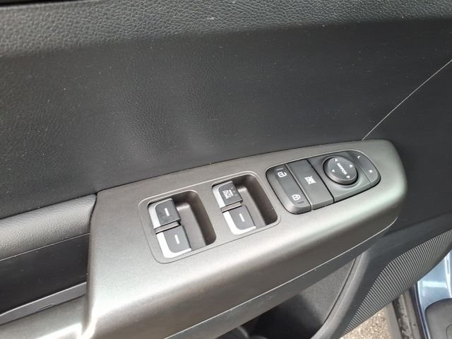Used 2022 Kia Sportage LX FWD image 19