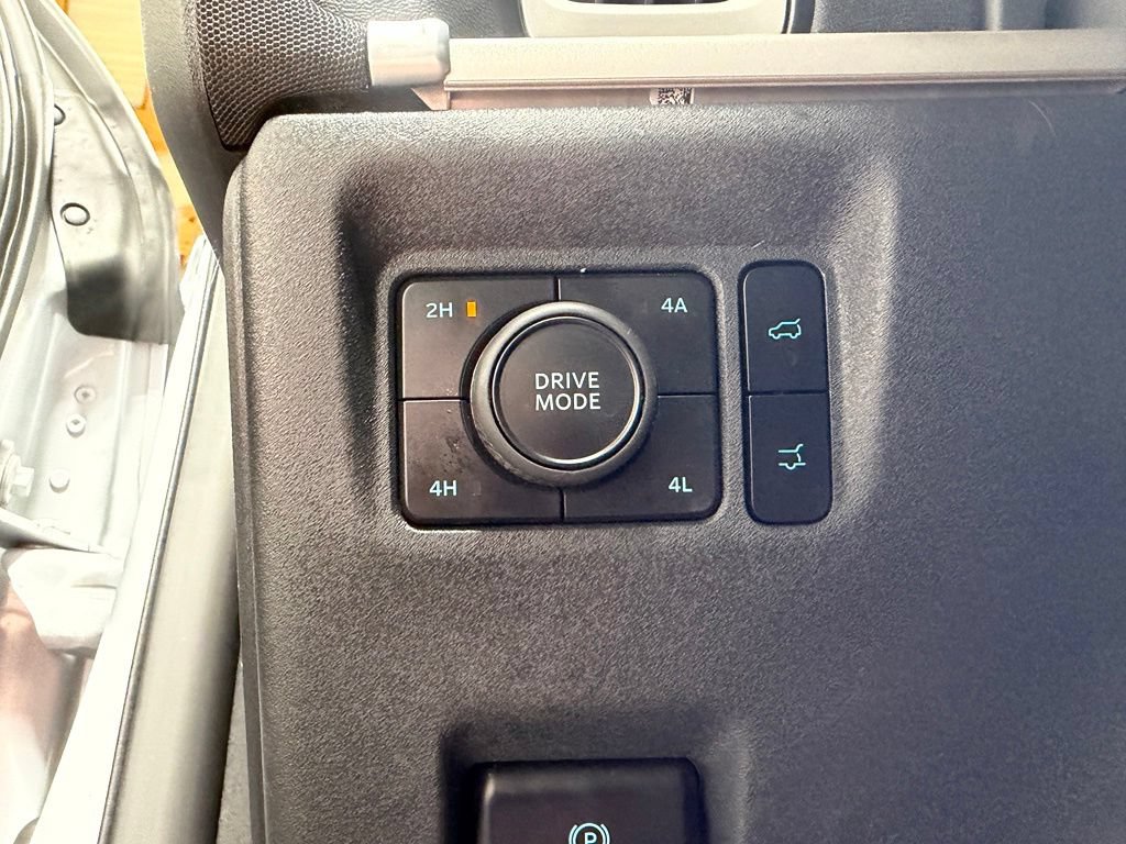 Certified 2025 Ford Expedition Max Active AWD/4WD image 36