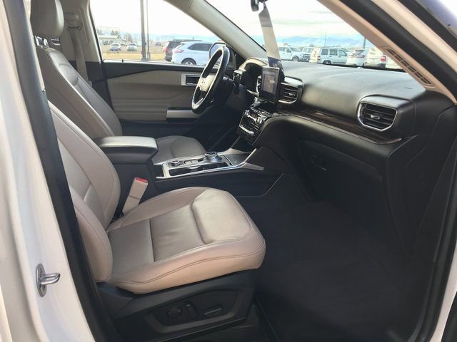Certified 2021 Ford Explorer Limited w/ Hybrid Equipment Group 310A image 19