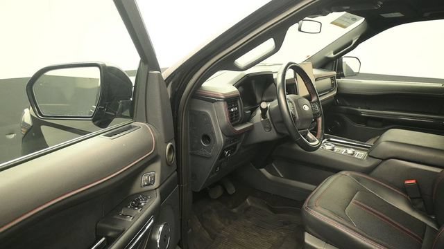 Certified 2023 Ford Expedition Limited AWD/4WD image 12