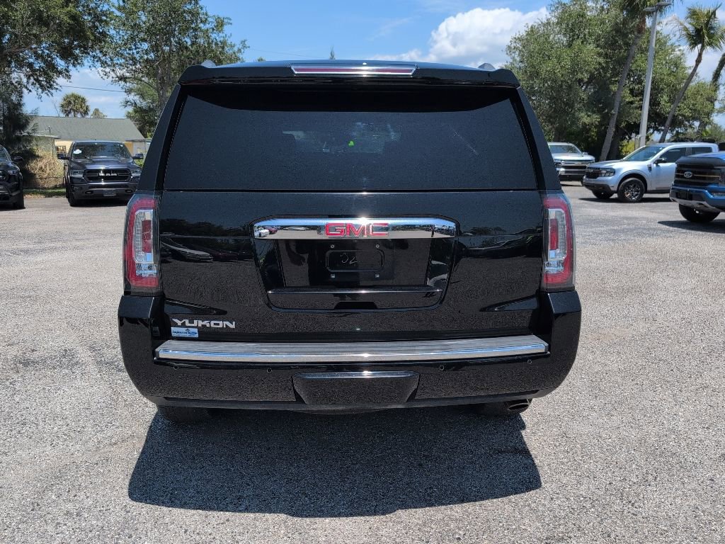 Used 2018 GMC Yukon Denali AWD/4WD image 4