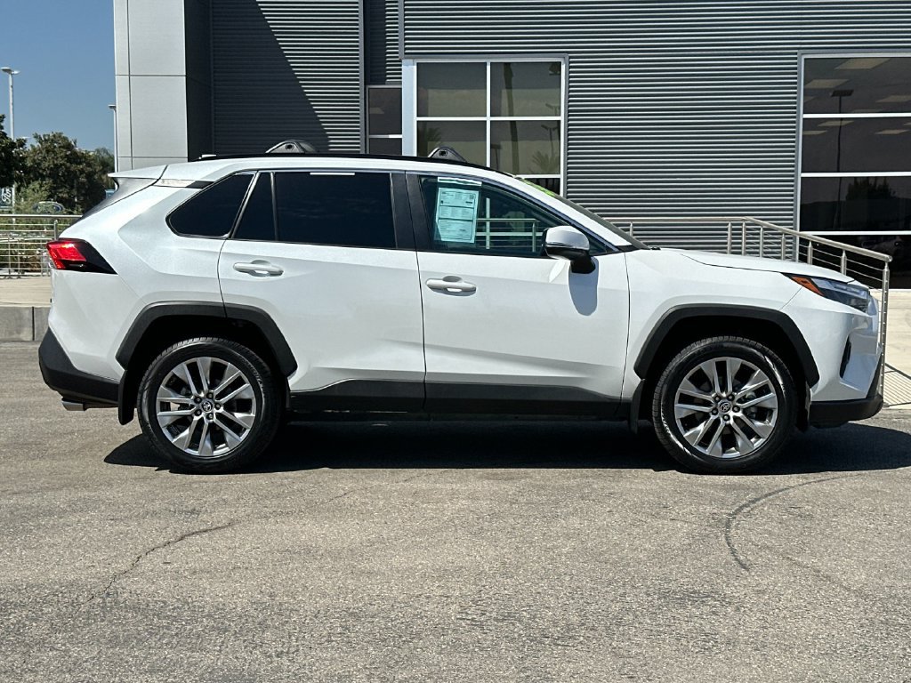 Used 2023 Toyota RAV4 XLE Premium FWD image 2