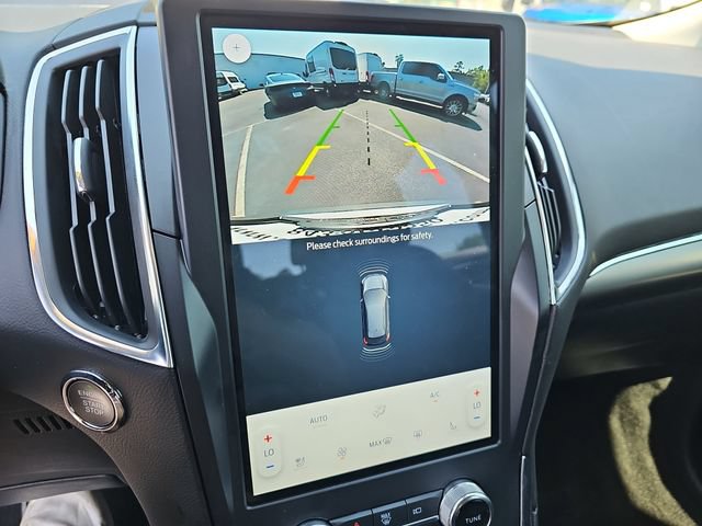 Certified 2024 Ford Edge Titanium AWD/4WD image 26