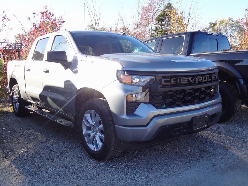 Used 2023 Chevrolet Silverado 1500 Custom image 4