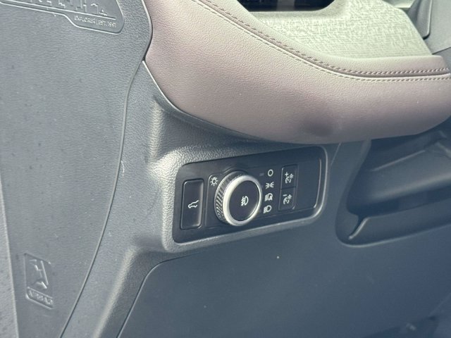 Certified 2026 Ford Explorer Platinum AWD/4WD image 25