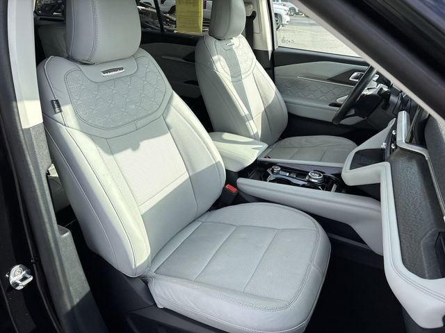 Certified 2025 Ford Explorer Platinum w/ LUX Leather Package AWD/4WD image 27