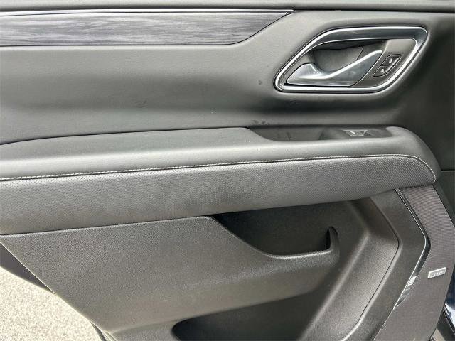 Used 2024 GMC Yukon SLT image 14