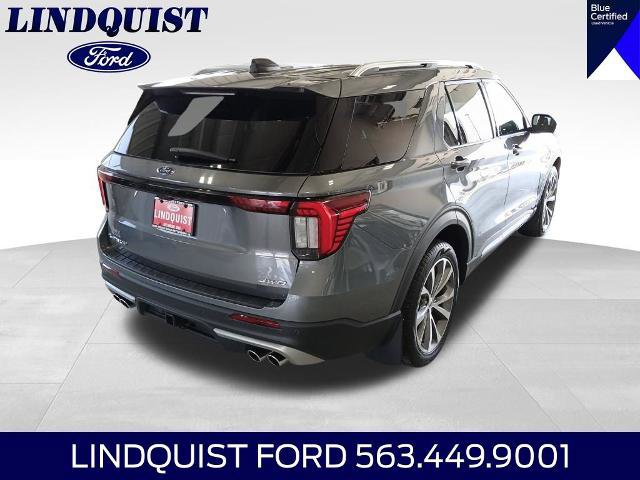 Certified 2025 Ford Explorer Platinum w/ Ultimate Package AWD/4WD image 9