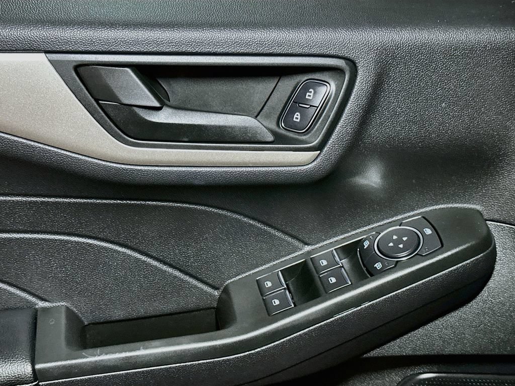 Certified 2022 Ford Escape SE AWD/4WD image 17