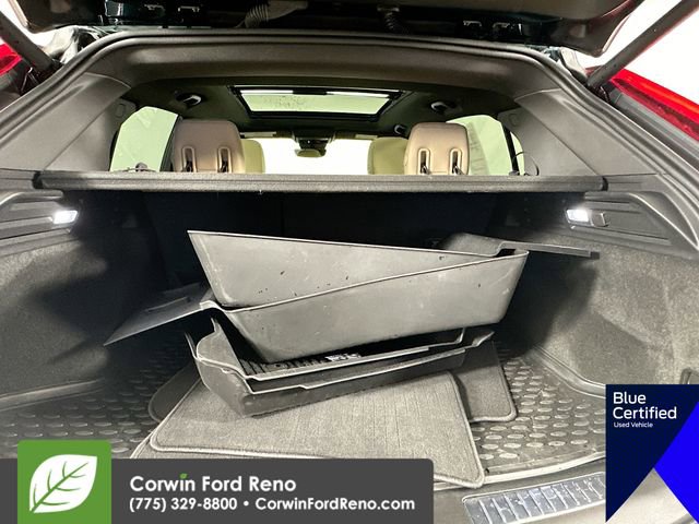 Used 2024 Cadillac XT4 Premium Luxury w/ Technology Package image 29