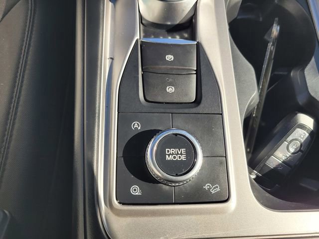 Certified 2021 Ford Explorer XLT image 25