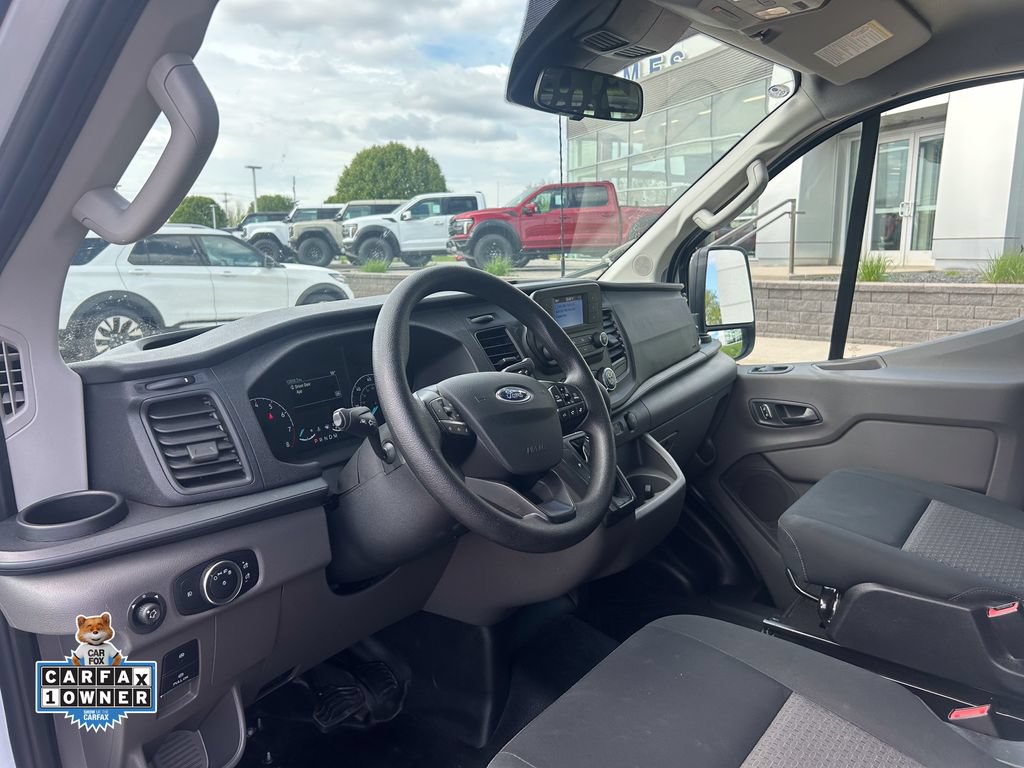 Certified 2025 Ford Transit 250 Low Roof w/ Exterior Upgrade Package RWD image 9