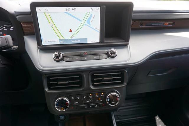 Certified 2024 Ford Maverick Lariat FWD image 4