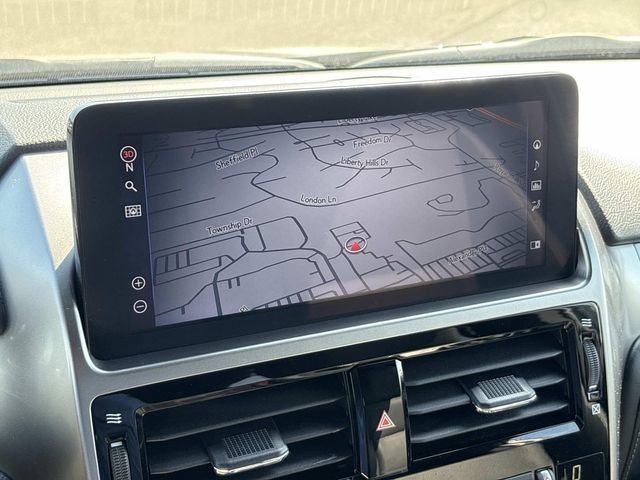 Used 2023 Lexus GX 460 Premium w/ Accessory Package AWD/4WD image 33