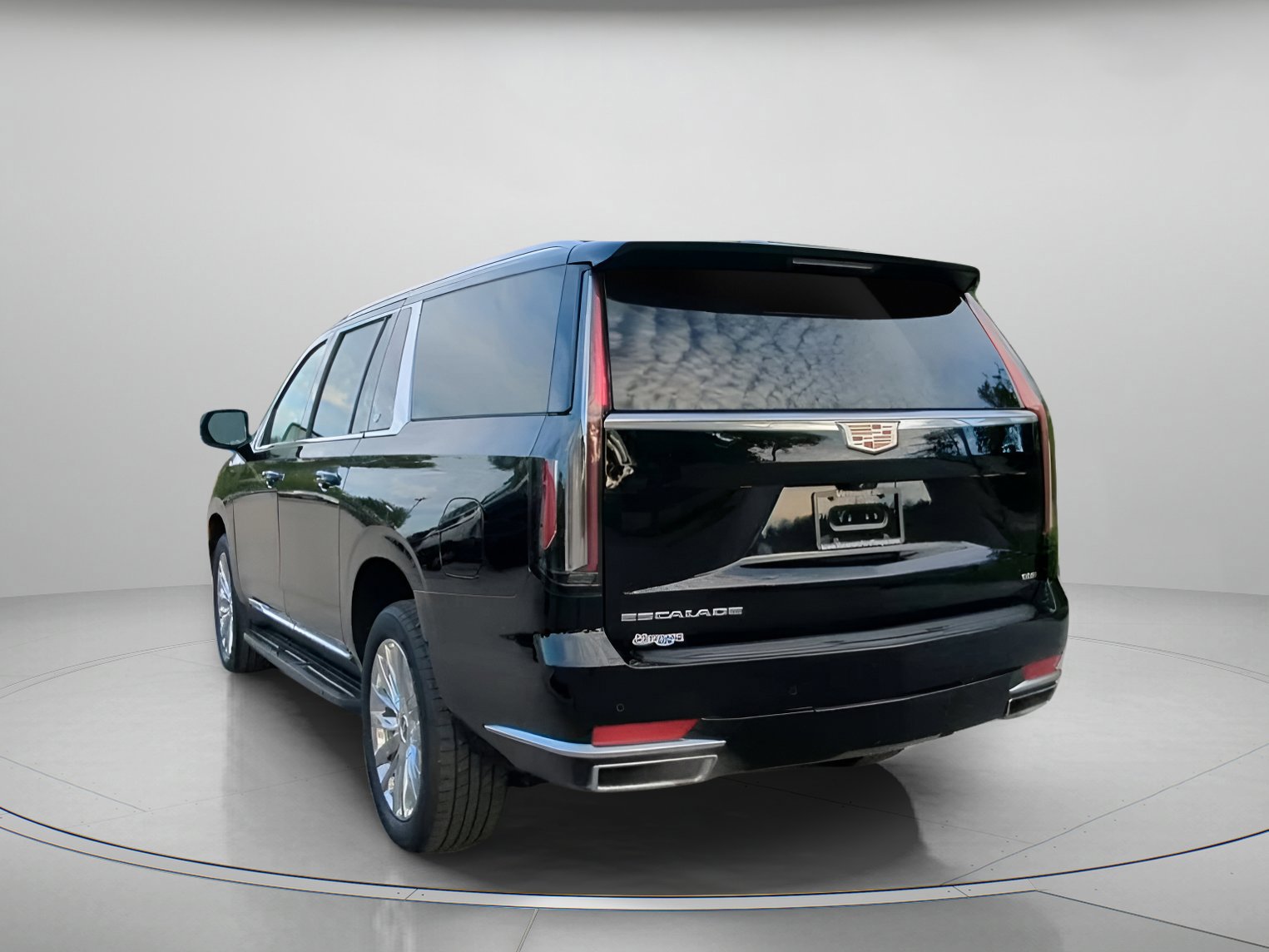 Used 2021 Cadillac Escalade ESV Premium Luxury AWD/4WD image 15