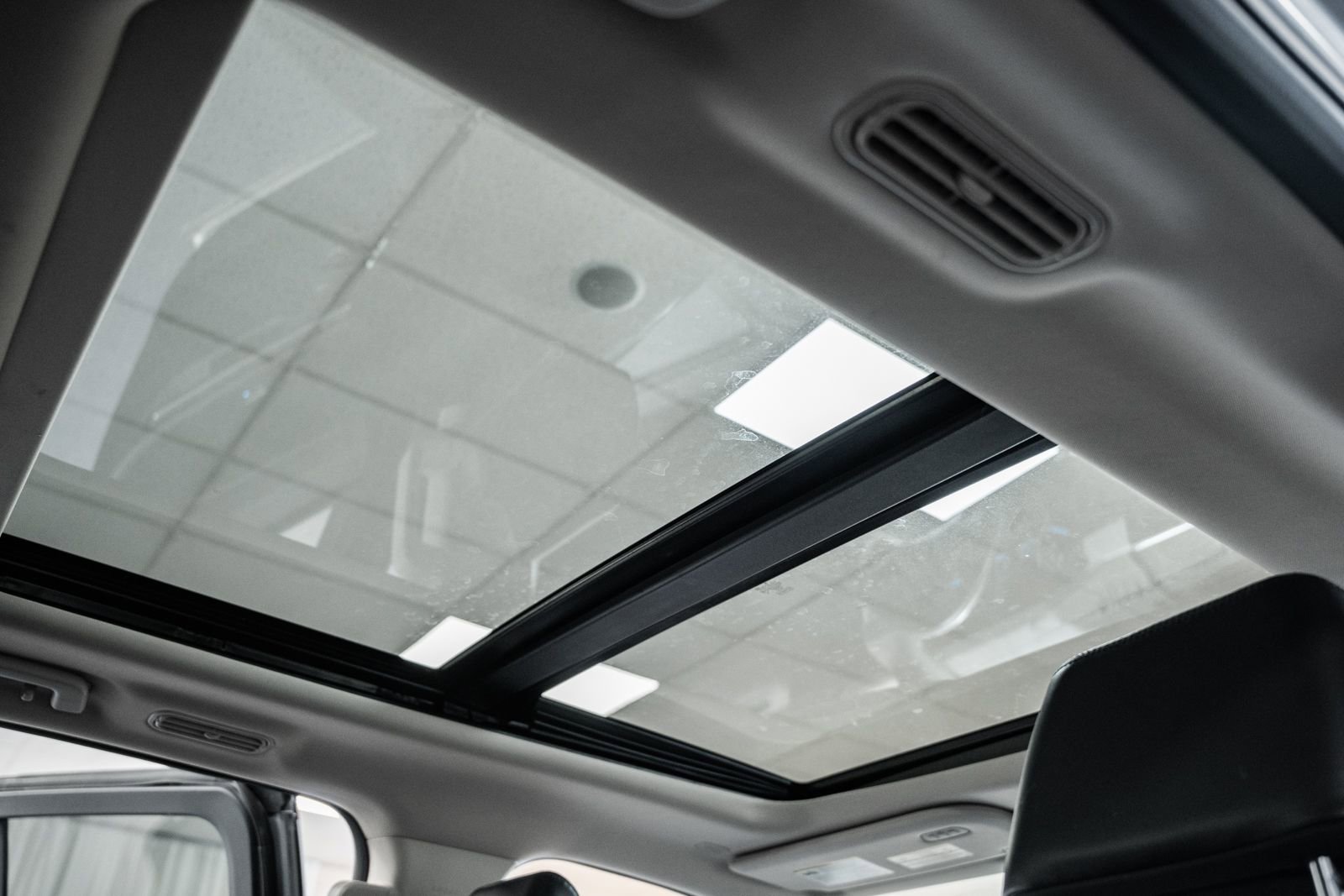 Certified 2023 Ford Expedition Max XLT image 41