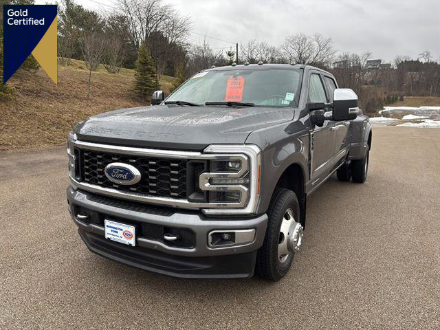 Certified 2024 Ford F350 Platinum image 1