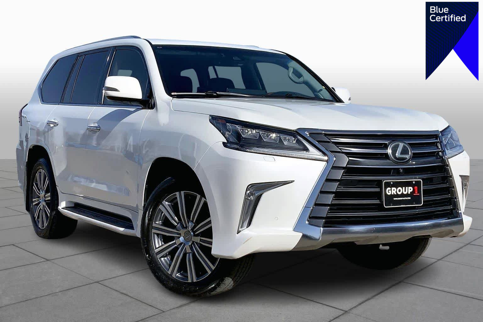 Used 2017 Lexus LX 570 4WD w/ Luxury Package image 1