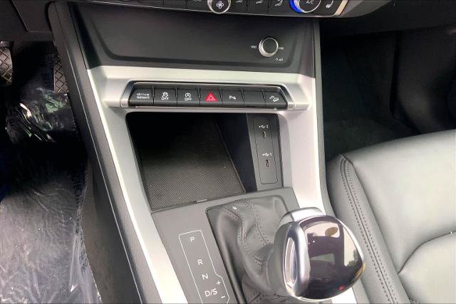 Used 2025 Audi Q3 2.0T Premium AWD/4WD image 35