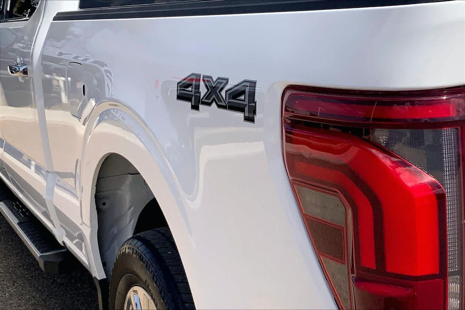 Certified 2024 Ford F150 Lariat w/ Tow/Haul Package AWD/4WD image 10