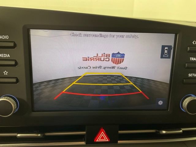 Used 2021 Hyundai Elantra SE image 21