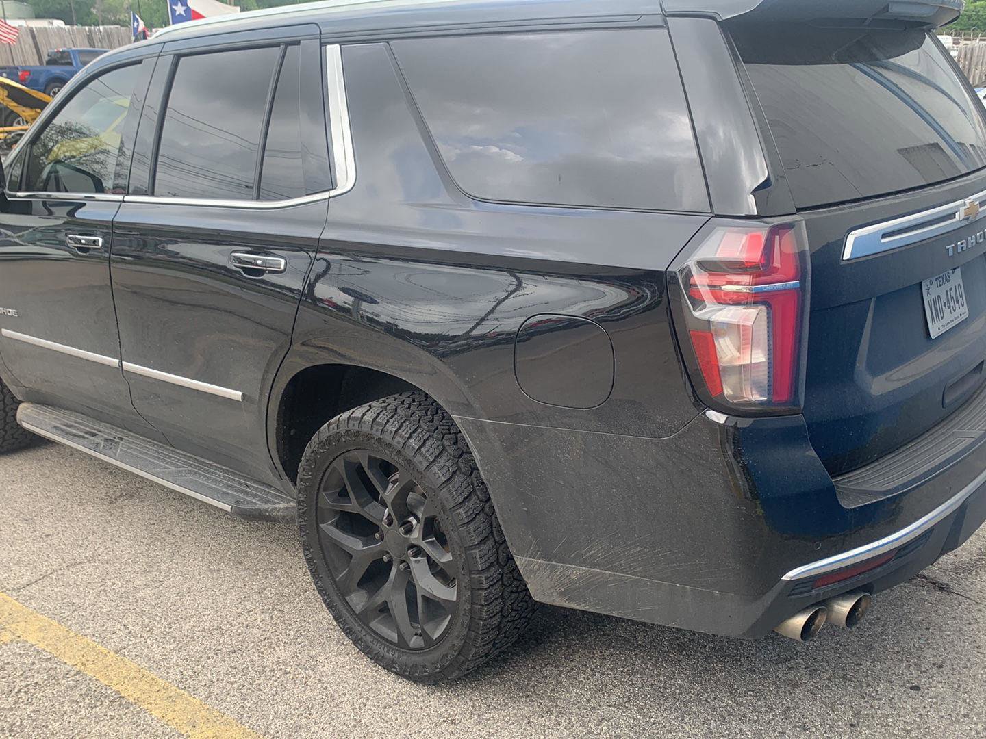 Used 2023 Chevrolet Tahoe Premier image 9