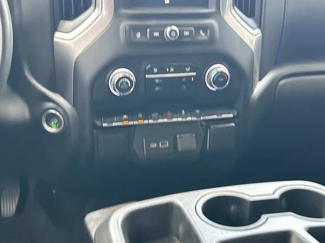 Used 2022 Chevrolet Silverado 1500 Custom RWD image 16