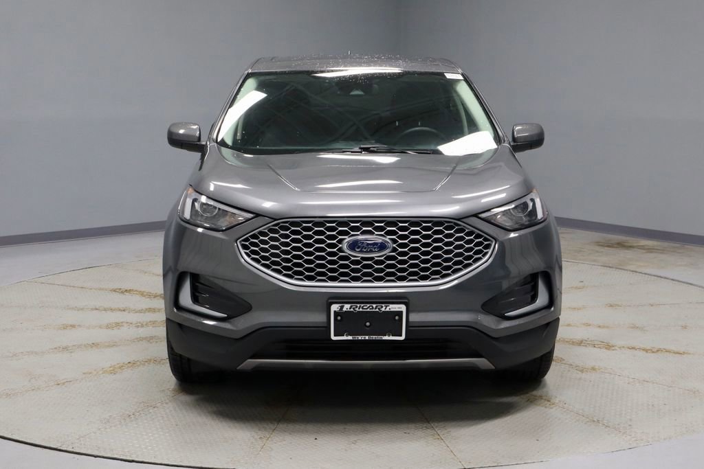 Certified 2024 Ford Edge SEL image 8