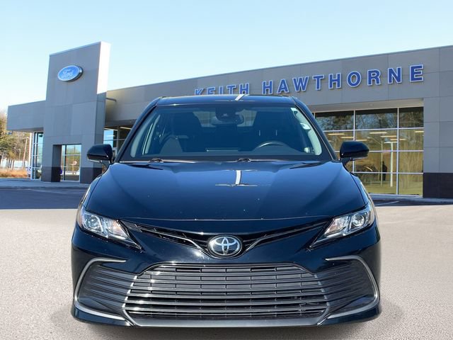 Used 2023 Toyota Camry LE w/ Convenience Package FWD image 2