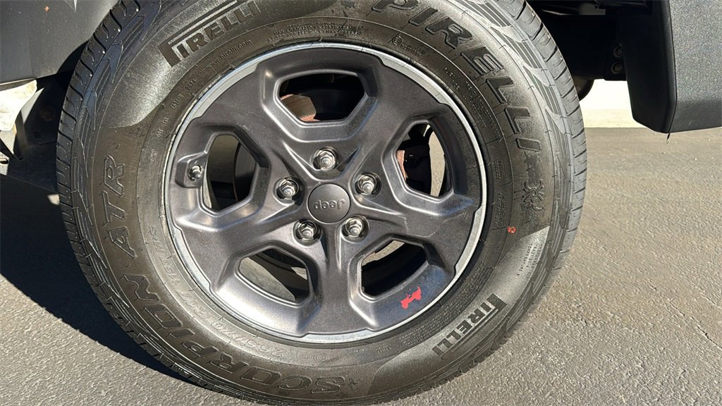 Used 2017 Jeep Wrangler Unlimited Sport w/ Connectivity Group image 9