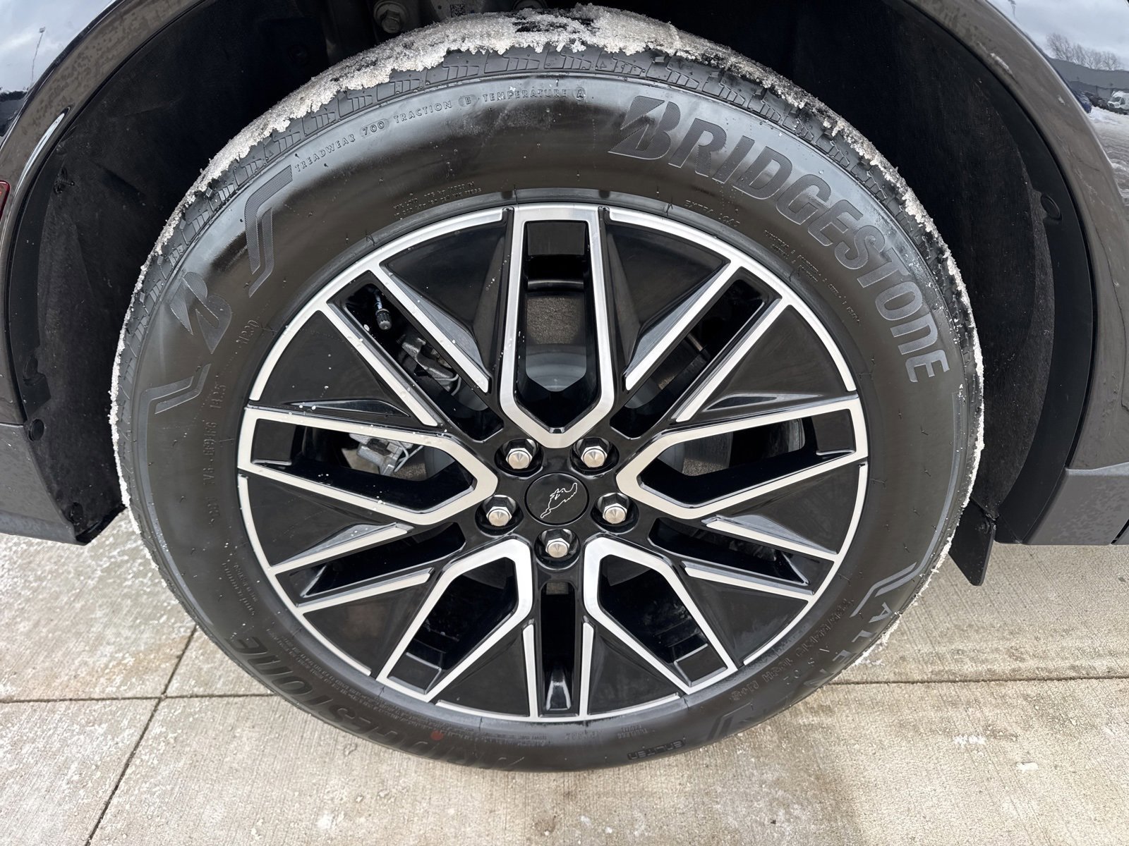 Certified 2025 Ford Mustang Mach-E Premium image 18