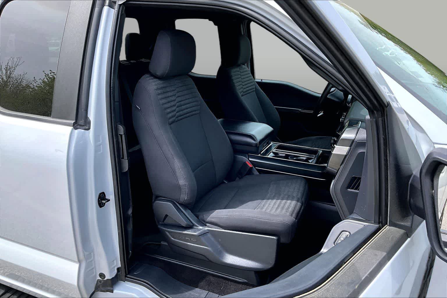 Certified 2022 Ford F150 XL w/ STX Appearance Package AWD/4WD image 8