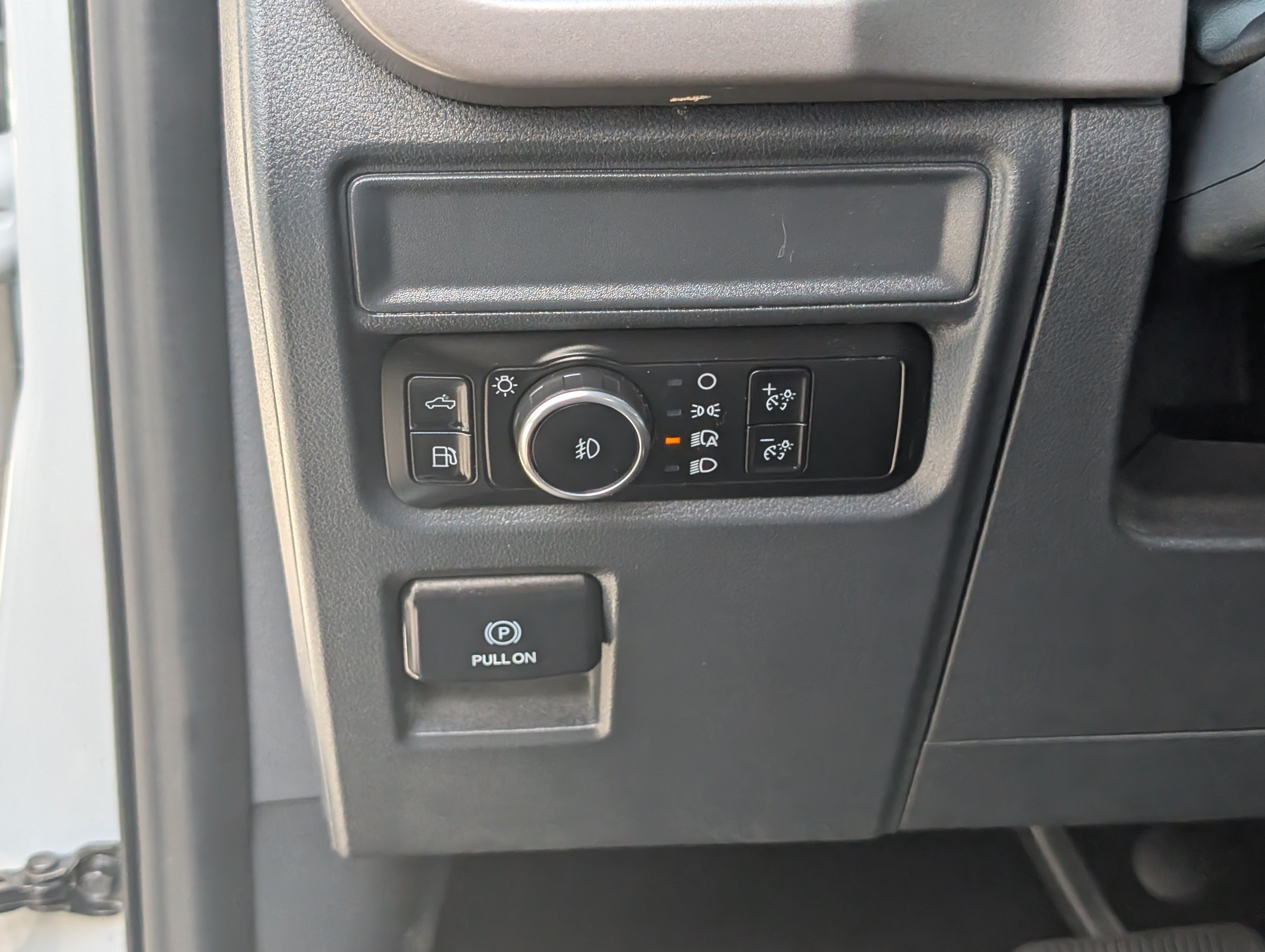 Certified 2024 Ford F150 XLT w/ Mobile Office Package AWD/4WD image 18