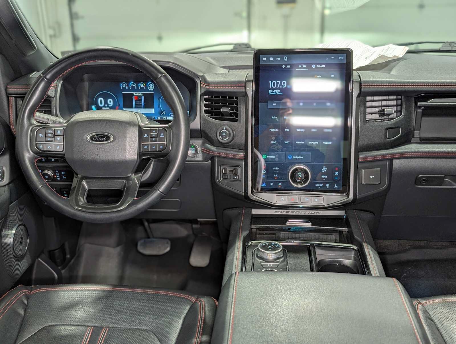 Certified 2022 Ford Expedition Max Limited AWD/4WD image 5