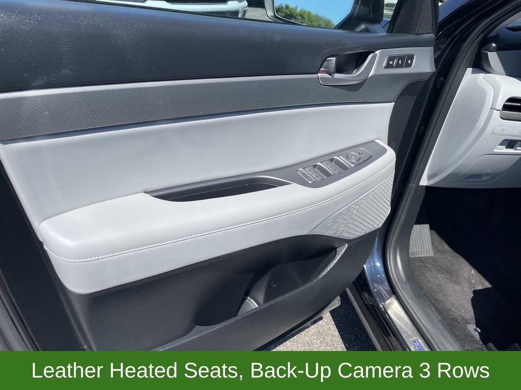 Used 2025 Hyundai Palisade SEL AWD/4WD image 16