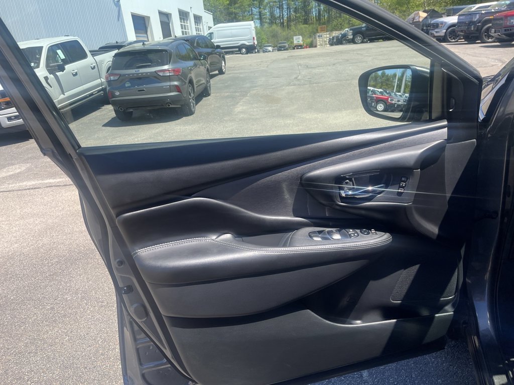 Used 2023 Nissan Murano SL w/ SL Moonroof Package AWD/4WD image 5