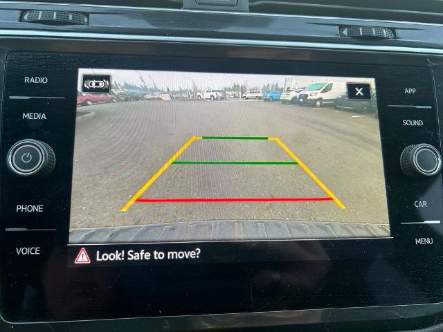 Used 2024 Volkswagen Tiguan SE R-Line image 29