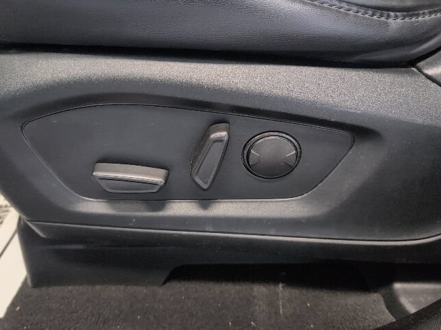 Certified 2023 Ford Explorer XLT AWD/4WD image 12