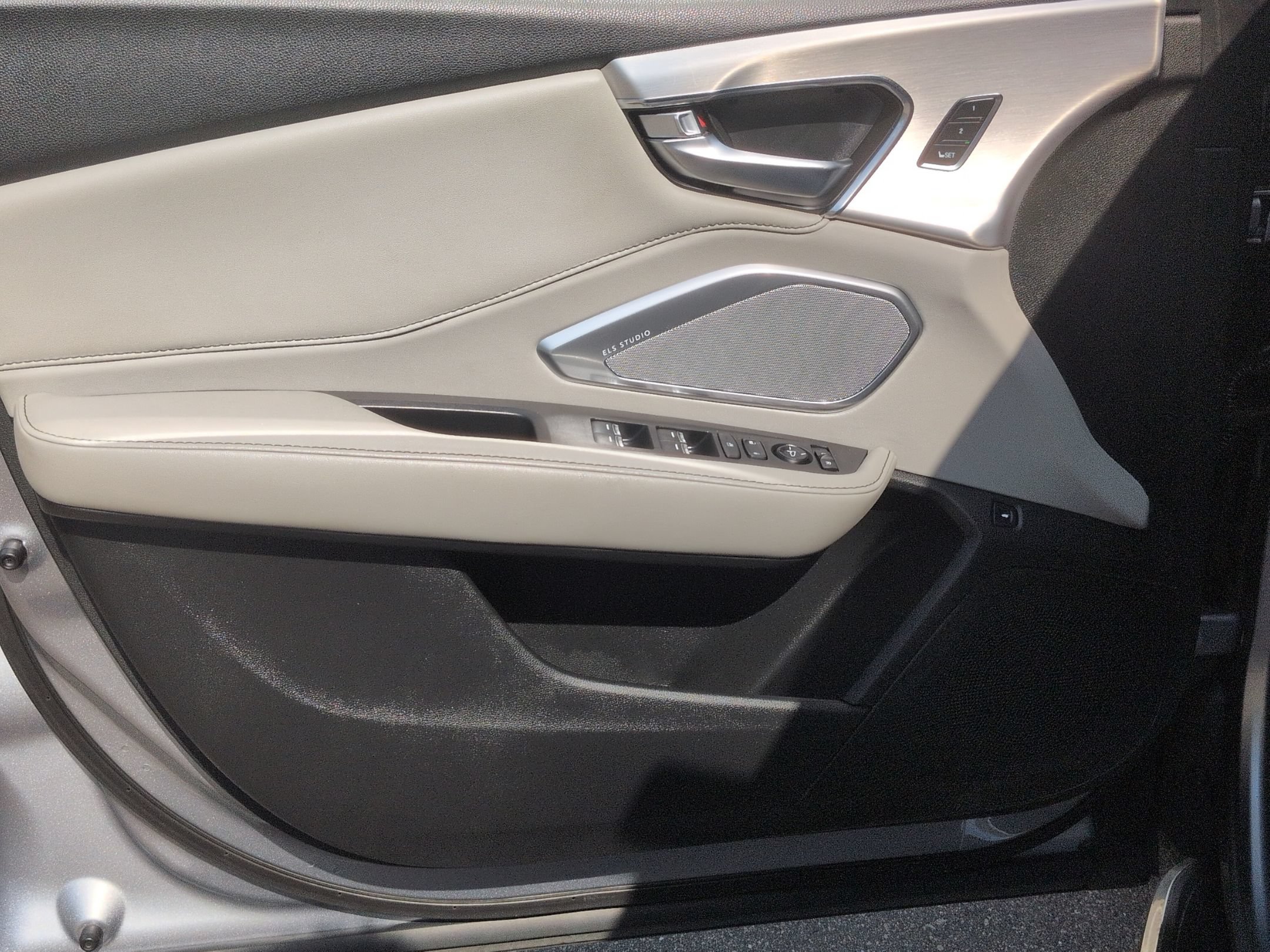 Used 2022 Acura RDX AWD w/ Technology Package image 13